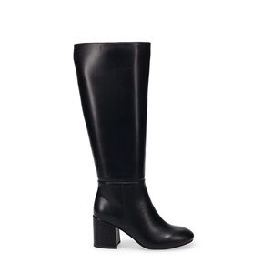 Tall Woman’s Black Knee-High Boots